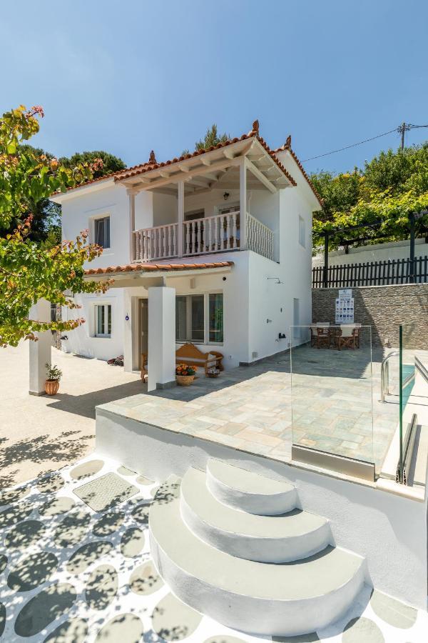 Liagka Villa Skopelos Oda fotoğraf